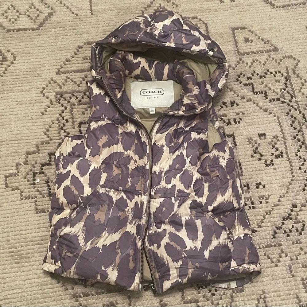 COACH  Size S/P Amimal Print Puffer Vest